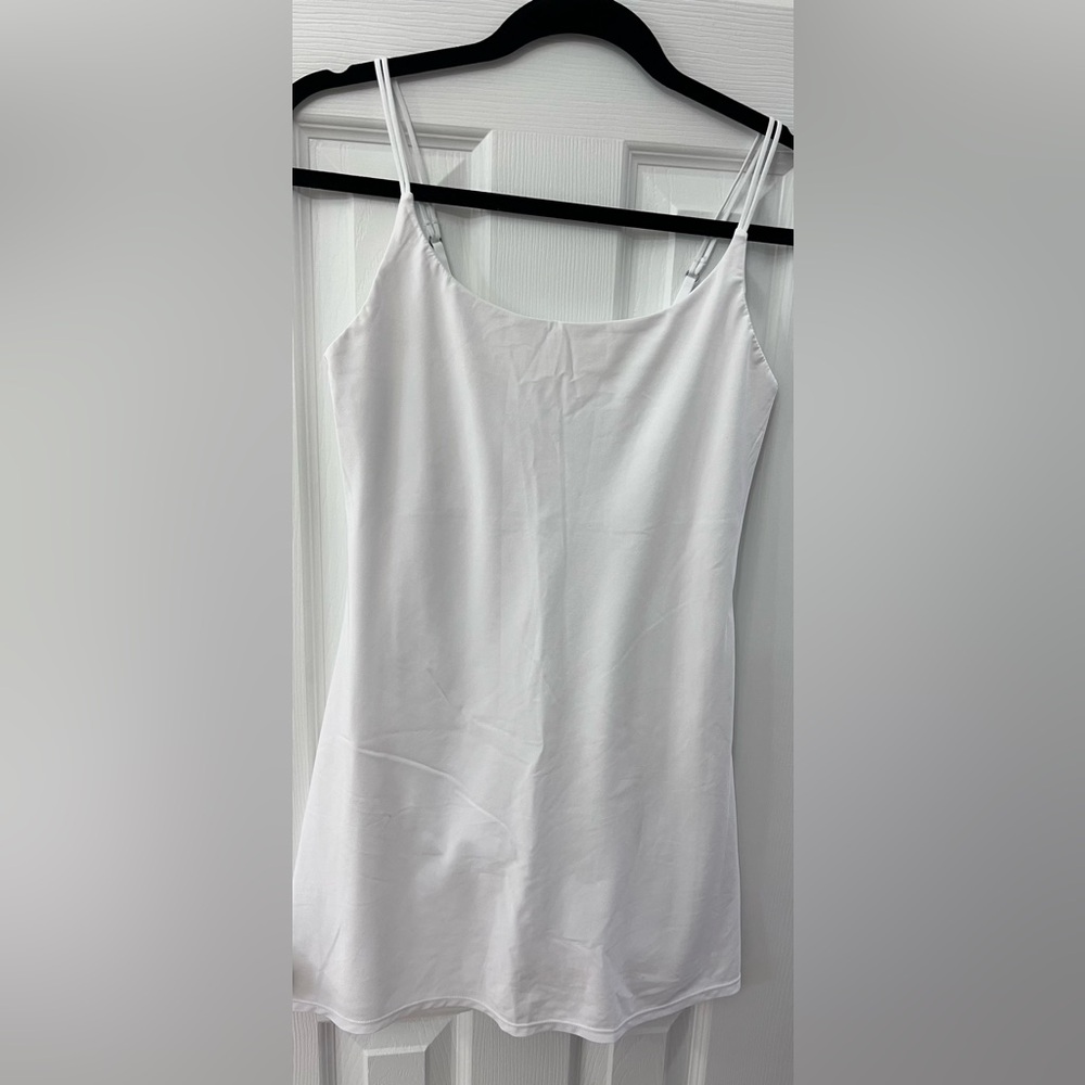 Abercrombie and Fitch white active skort size small